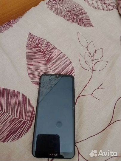 Телефон Huawei 8а