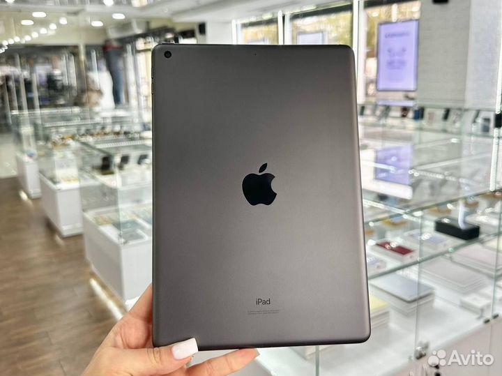 iPad 8 поколения 32Gb