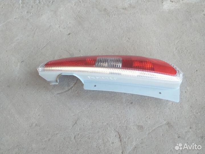 Фонарь правый Skoda Roomster 2 2013 год новый