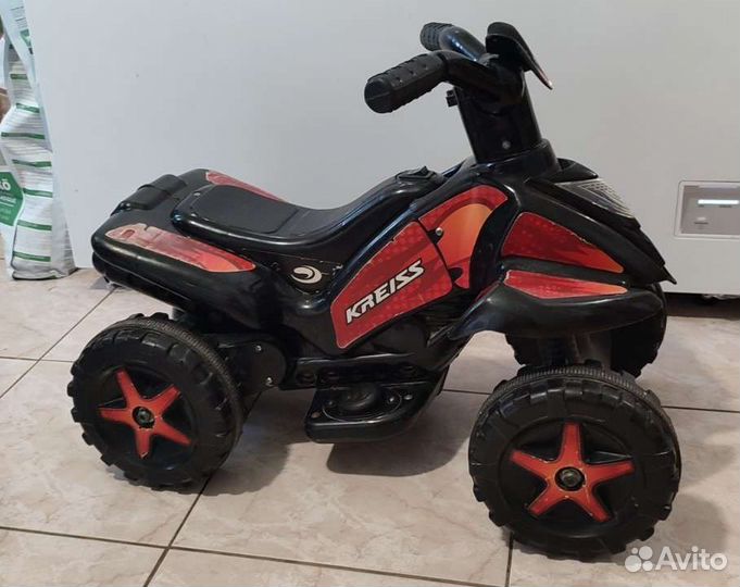 Детский квадроцикл