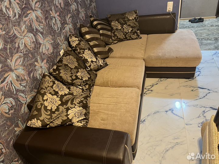 Угловой диван