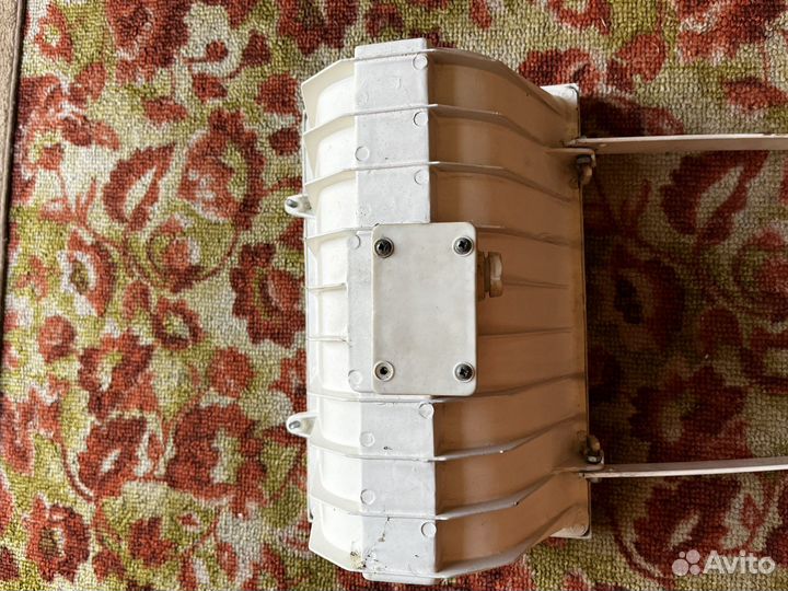 Прожектор галогеновый, 1500вт