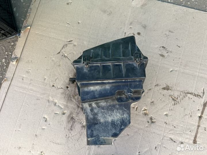 Корпус фильтра Форд Фокус 2