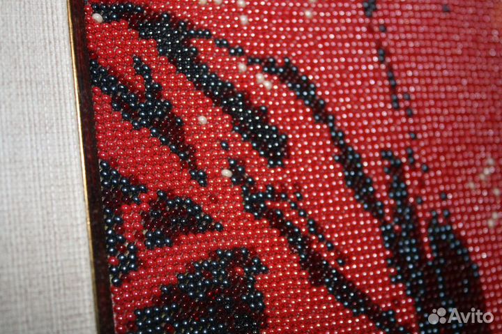 Картина вышитая бисером