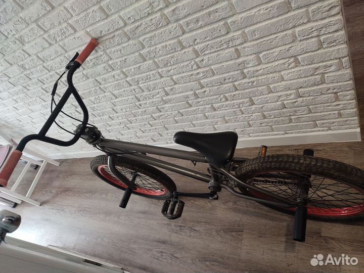 Трюковой велосипед bmx