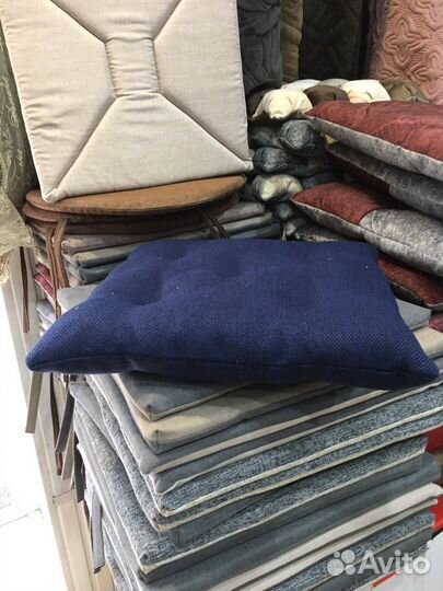 Сидушки на стулья и табуретки