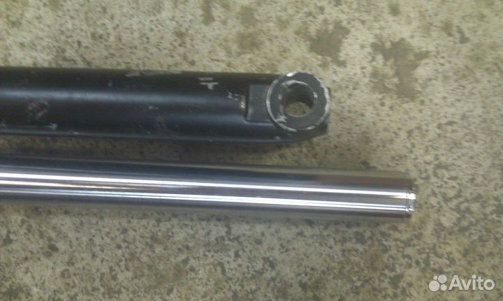 Амортизаторы передние kunica