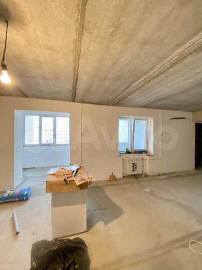 2-к. квартира, 82 м², 7/13 эт.