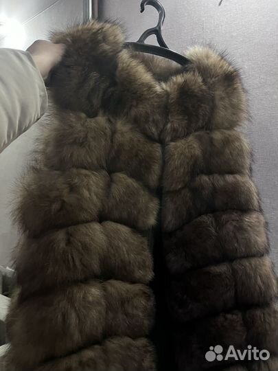 Меховая жилетка писец