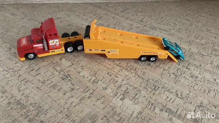 Грузовик перевозка машинок