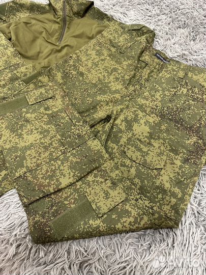 Тактический костюм пиксель