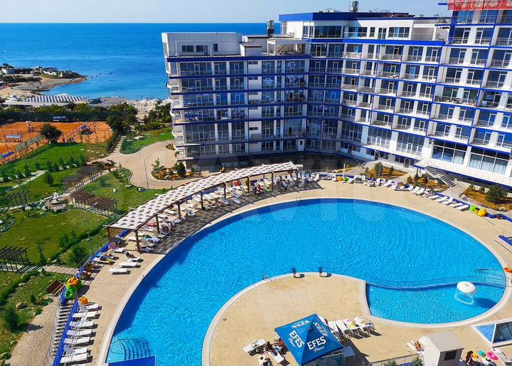 Квартира-студия, 62 м², 1/10 эт.