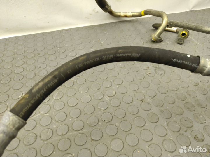 Трубки кондиционера Volvo V50 MW43 B4204S3 2.0