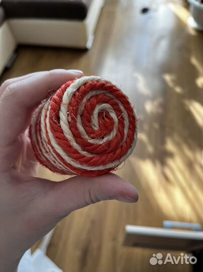 Игрушки для животных