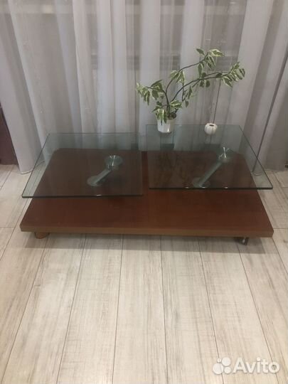 Журнальный столик