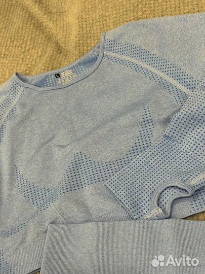 Костюм для фитнеса женский