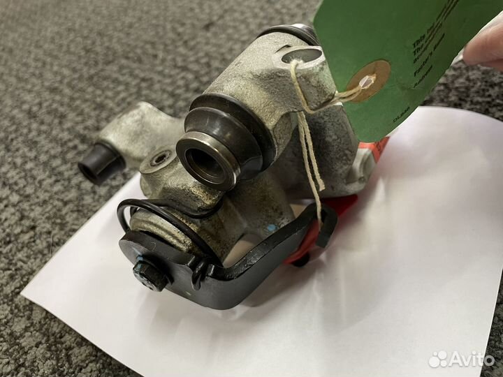 Задний суппорт тормозной brembo renault