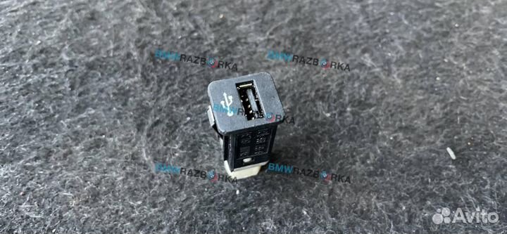 Разъем AUX / USB BMW 7 F01/F02 F01 2009 9167196