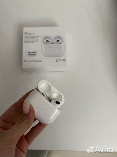 Airpods 3 с правым наушником