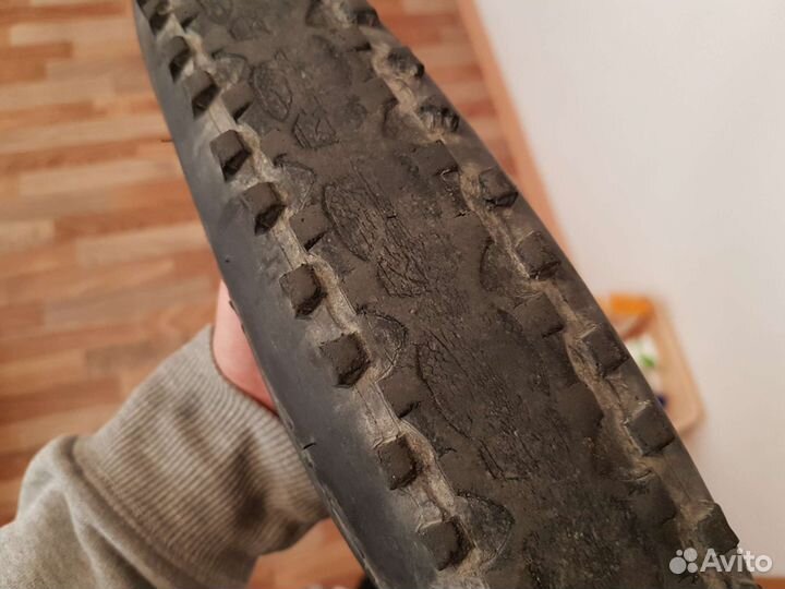 Резина kenda 26 б/у + одна