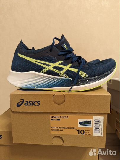 Беговые кроссовки asics magic speed