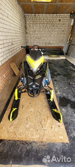 Polaris Khaos RMK 850