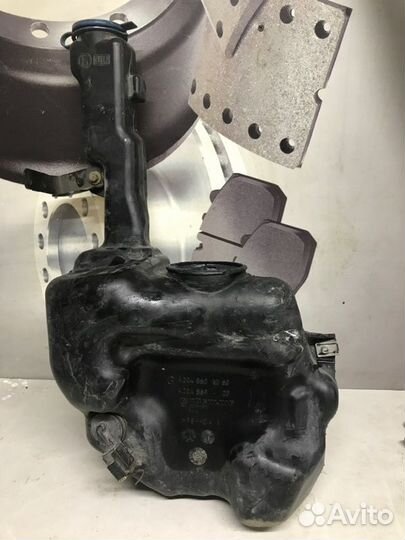 Бачок омывателя Mercedes E-Class W212 2009 - 2016