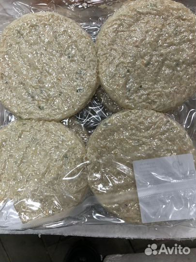 Котлеты из щуки с креветками и сыром Чедр