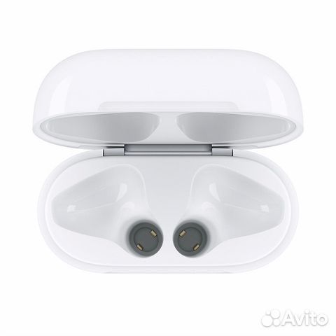 Новый кейс для наушников Apple AirPods 2