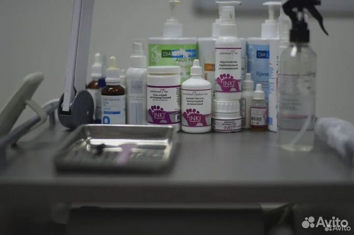 Удаление бородавок / мозолей на стопе / Подолог