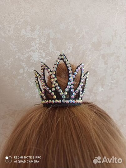 Украшение на голову (на пучок)