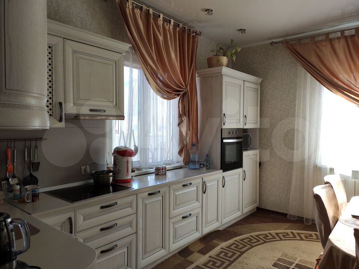 Дом 138,7 м² на участке 6 сот.