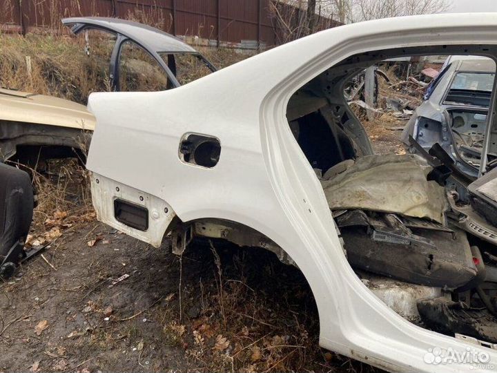 Крыло (четверть) заднее правое Volkswagen Jetta 5
