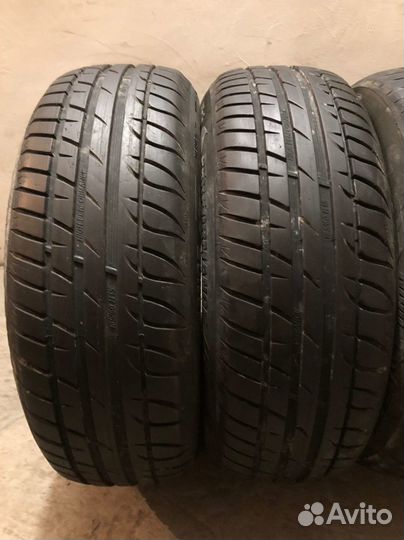 Tigar UHP Ultra High Performance 185/60 R15