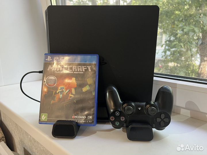 Sony PS4 slim 1tb