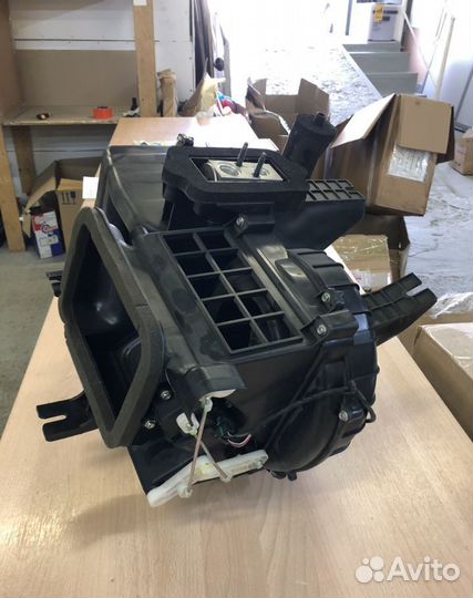 Испаритель кондиционера SsangYong Rexton ll