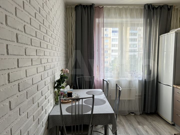 1-к. квартира, 40,4 м², 3/10 эт.