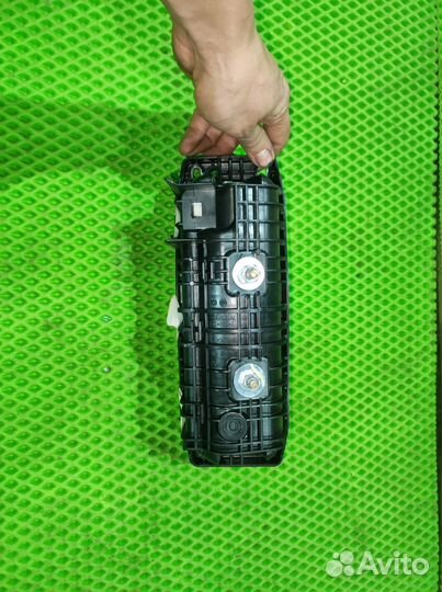 Подушка безопасности пассажирская (в торпедо) VW J