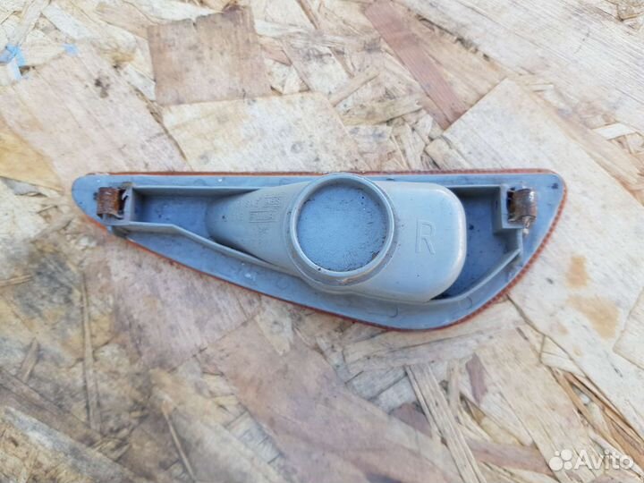 Катафоты бампера Nissan Maxima Cefiro A33