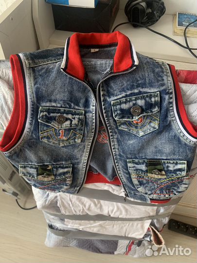 Джинсовая жилетка на мальчика