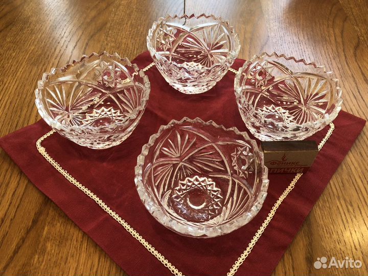 Вазы хрустальные