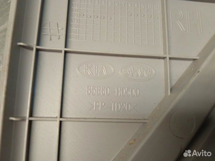 Обшивка стойки задняя правая Kia Rio X X-Line FB