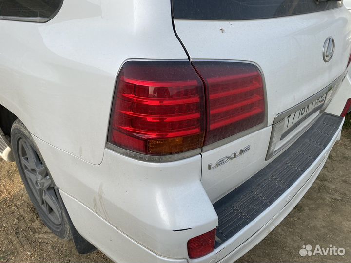 Фары Бамбер на lexus 570