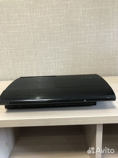 Sony PS3 Super slim 500gb + 2 геймпада + игры