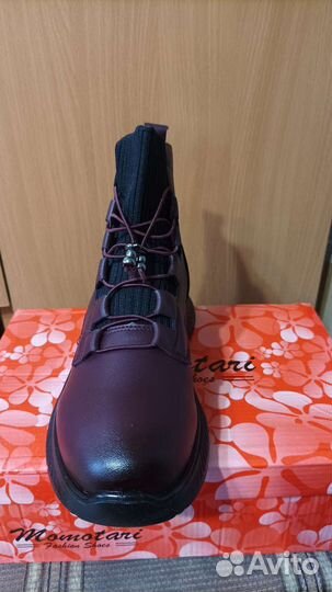 Ботинки женские 38 размера новые