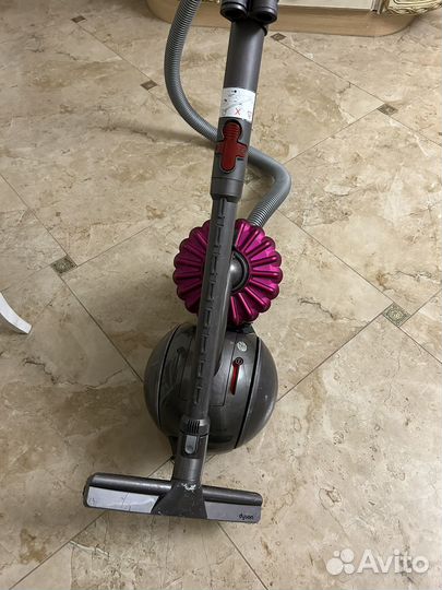 Пылесос dyson DC52 kinetic