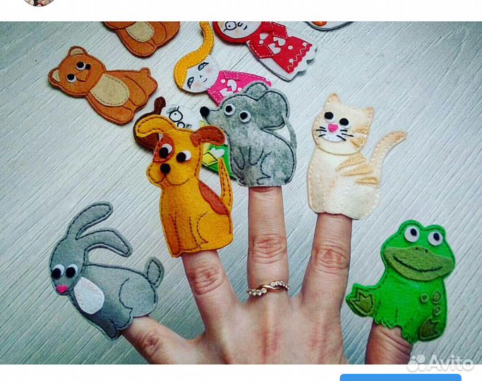 Развивающая книга игрушка,пальчиковый театр