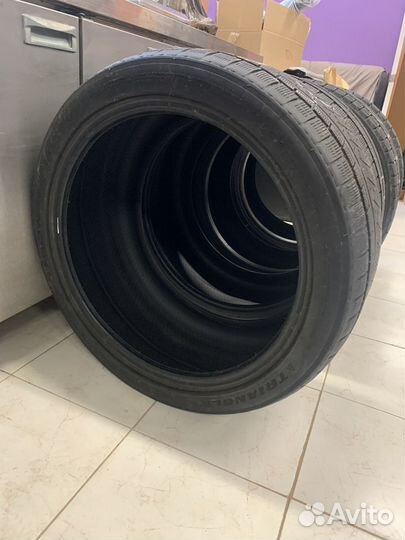 Triangle Snowlink TWT02 275/40 R20 и 315/35 R20 110V