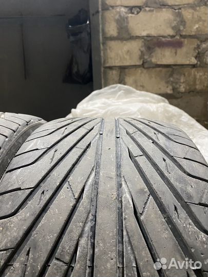 Triangle TR968 275/30 R19