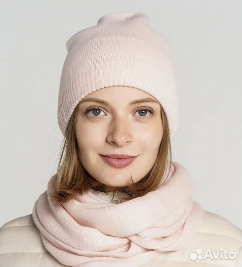 Шапка вязанная женская